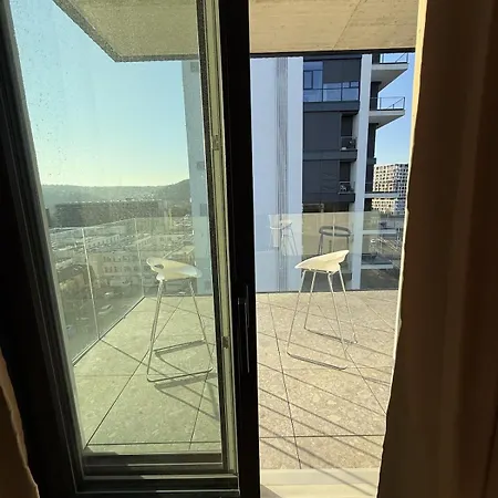 Apartman Luxury 3-room With Swimming Pool - Modrany *