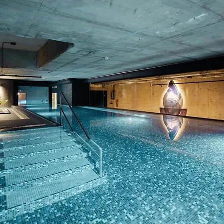 Apartman Luxury 3-room With Swimming Pool - Modrany