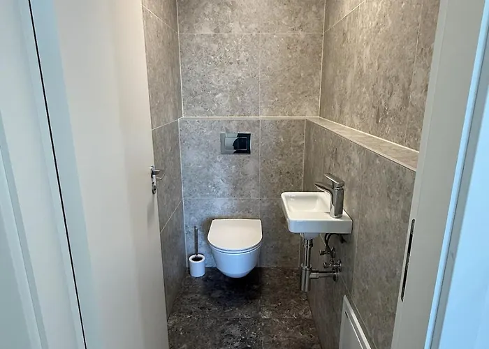 Luxury 3-room With Swimming Pool - Modrany *