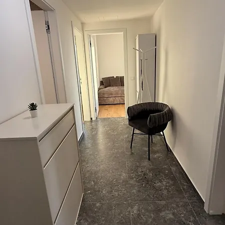 Apartamento Luxury 3-room With Swimming Pool - Modrany *